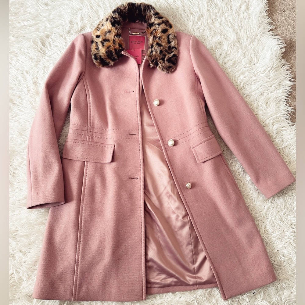 New with tag KATE SPADE blush coat with removable animal print faux fur collar.